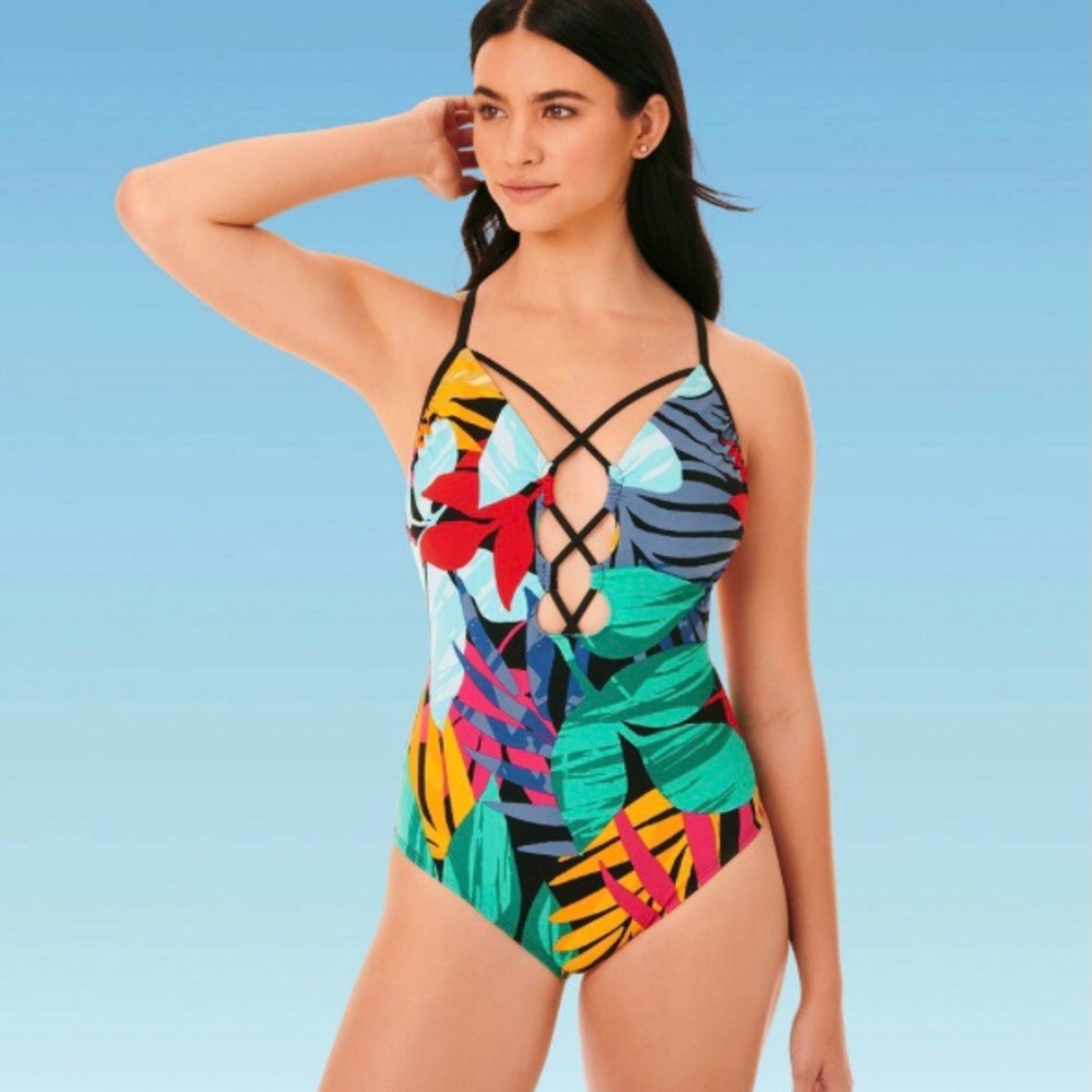 Beach Betty Lace-Up Keyhole One Piece Swimsuit L